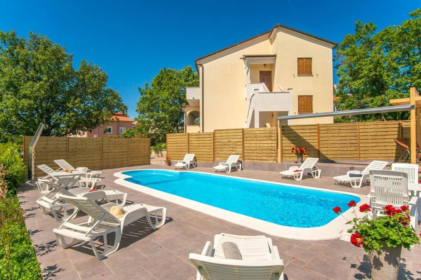 Apartment Marinko Barban Exterior photo
